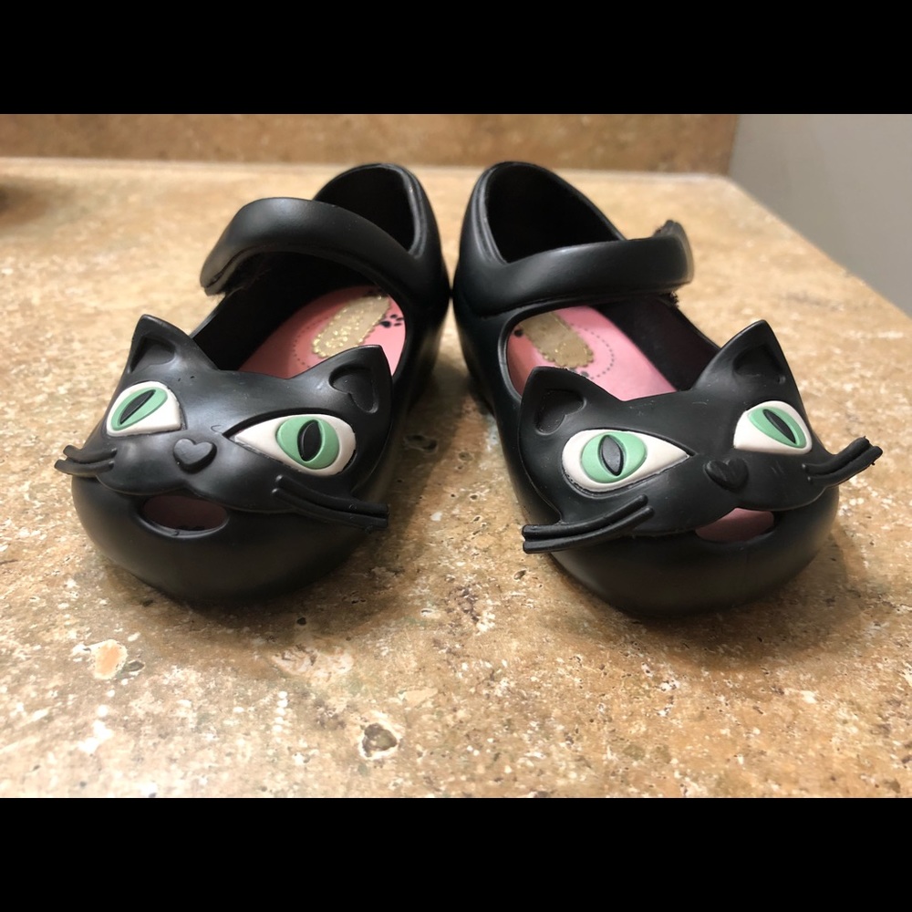 Mini Melissa Black Cats Size 5 EUC